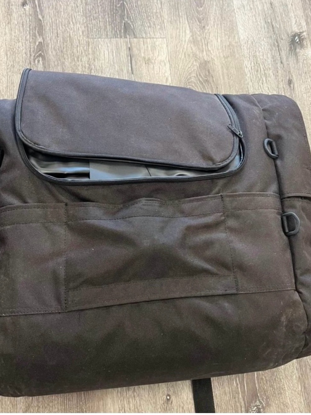 Harley Davidson Classic Men's Canvas Duffel Bag in Dark Brown